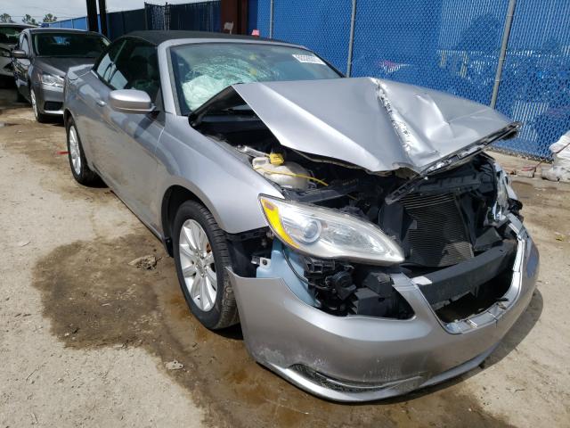 CHRYSLER 200 TOURIN 2013 with VIN 1C3BCBEBXDN580828 - Photo from auction