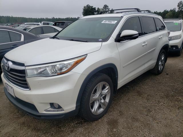 Photo 2 from auction – 2015 TOYOTA HIGHLANDER with VIN 5TDDKRFH5FS076297