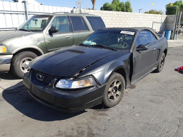Photo 2 from auction – 2000 FORD MUSTANG with VIN 1FAFP4446YF134682