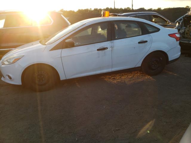 Photo 9 from auction – 2014 FORD FOCUS S with VIN 1FADP3E22EL150874