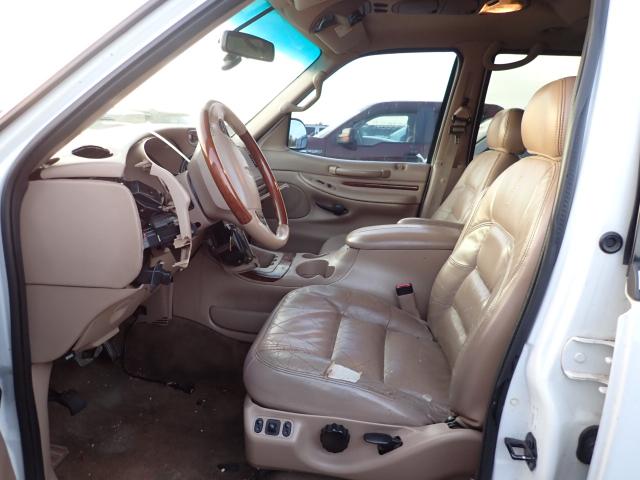 Photo 5 from auction – 1998 LINCOLN NAVIGATOR with VIN 5LMPU28L3WLJ42002
