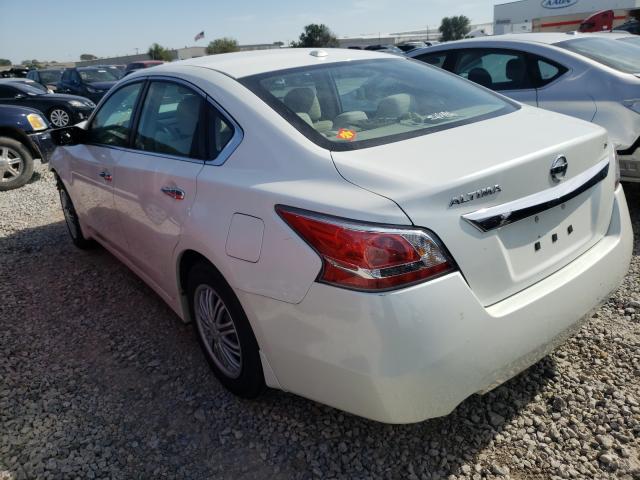 Photo 3 from auction – 2015 NISSAN ALTIMA 2.5 with VIN 1N4AL3AP3FC167992