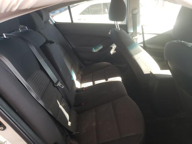 Photo 6 from auction – 2017 KIA FORTE LX with VIN 3KPFL4A72HE097807