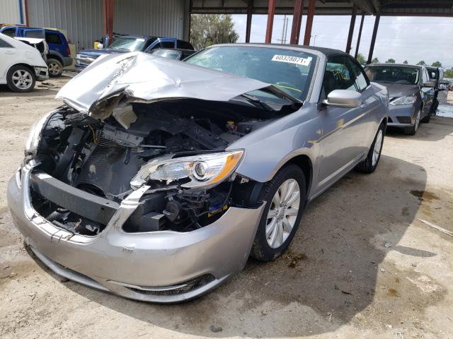 Photo 2 from auction – 2013 CHRYSLER 200 TOURIN with VIN 1C3BCBEBXDN580828