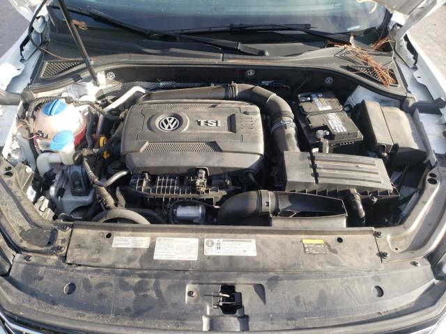 Photo 7 from auction – 2017 VOLKSWAGEN PASSAT S with VIN 1VWAT7A3XHC077396
