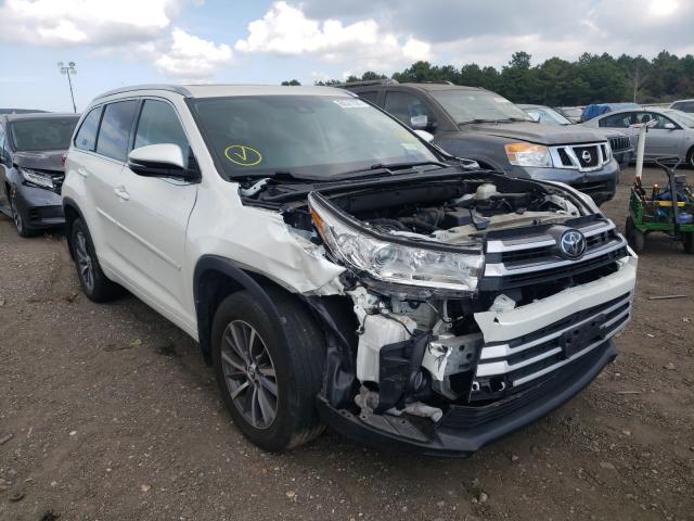 TOYOTA HIGHLANDER 2018 with VIN 5TDJZRFH2JS532618 - Photo from auction
