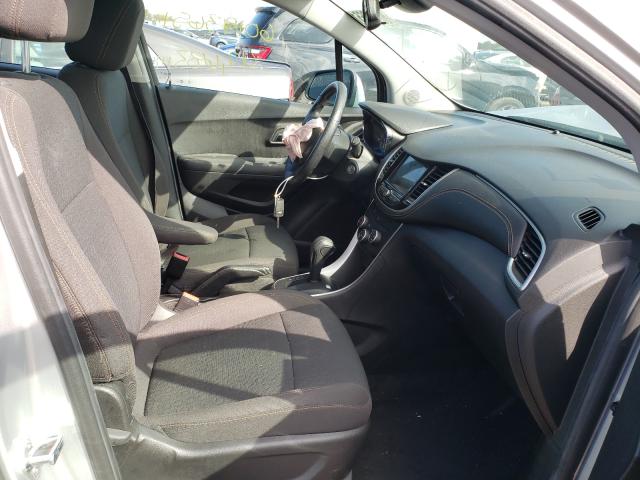Photo 5 from auction – 2018 CHEVROLET TRAX LS with VIN KL7CJKSB5JB546073