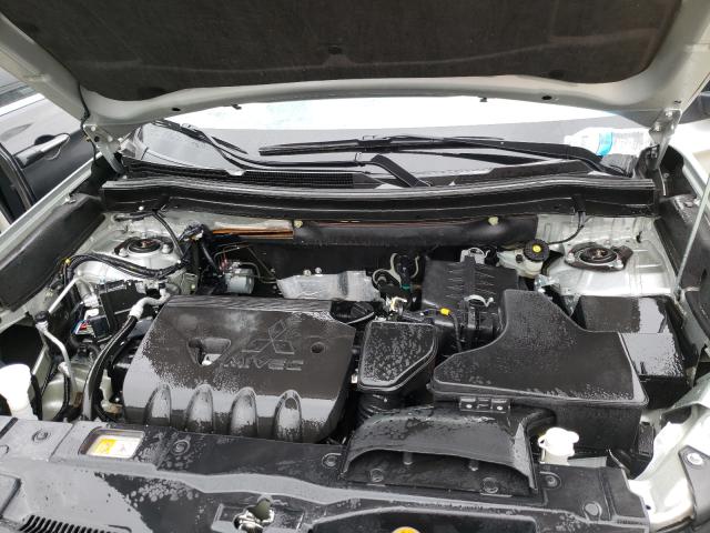 Photo 7 from auction – 2020 MITSUBISHI OUTLANDER with VIN JA4AZ3A31LZ018313