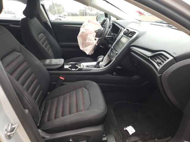Photo 5 from auction – 2016 FORD FUSION SE with VIN 3FA6P0LU7GR203973