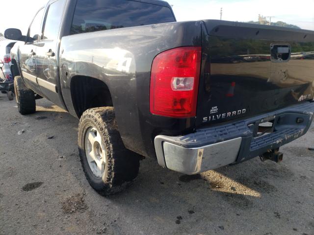 Photo 3 from auction – 2007 CHEVROLET SILVERADO with VIN 2GCEK13M871654165