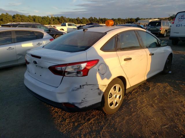 Photo 4 from auction – 2014 FORD FOCUS S with VIN 1FADP3E22EL150874