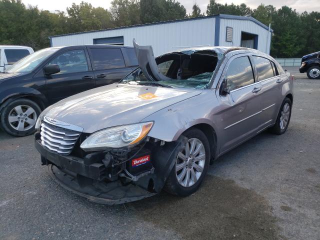 Photo 2 from auction – 2013 CHRYSLER 200 TOURIN with VIN 1C3CCBBB0DN608242