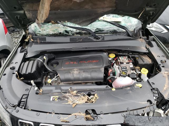 Photo 7 from auction – 2019 JEEP COMPASS LA with VIN 3C4NJDBB6KT648439