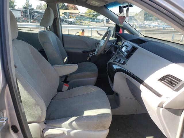 Photo 5 from auction – 2013 TOYOTA SIENNA with VIN 5TDZK3DC3DS326806