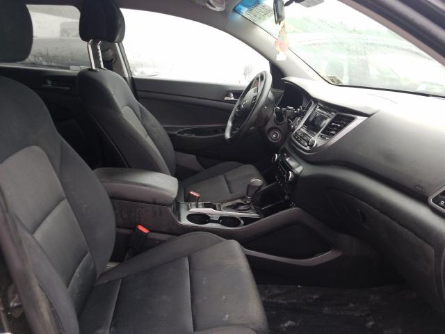 Photo 5 from auction – 2017 HYUNDAI TUCSON LIM with VIN KM8J3CA47HU538189