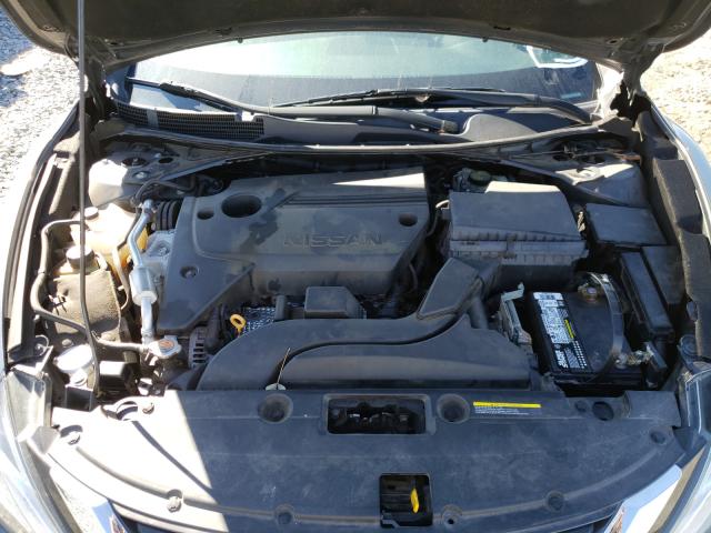 Photo 7 from auction – 2017 NISSAN ALTIMA 2.5 with VIN 1N4AL3AP3HC137118