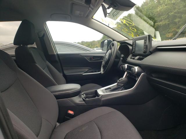 Photo 5 from auction – 2019 TOYOTA RAV4 LE with VIN 2T3F1RFV8KW064560