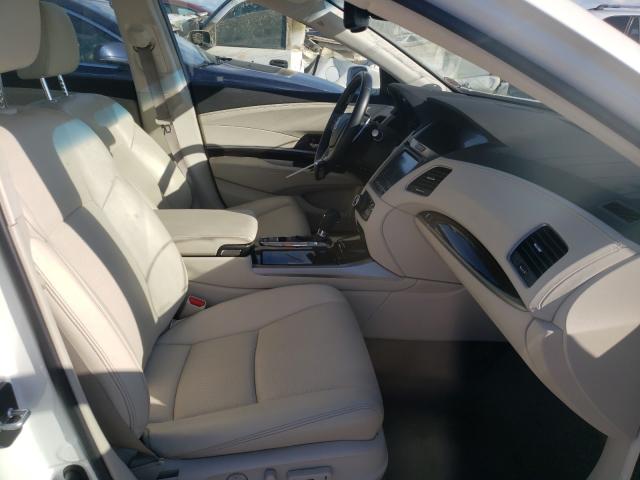 Photo 5 from auction – 2016 ACURA RLX TECH with VIN JH4KC1F55GC001340