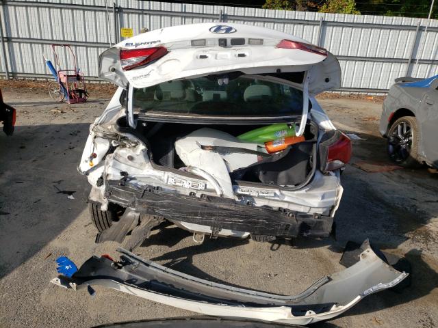 Photo 9 from auction – 2016 HYUNDAI ELANTRA SE with VIN 5NPDH4AE0GH754668