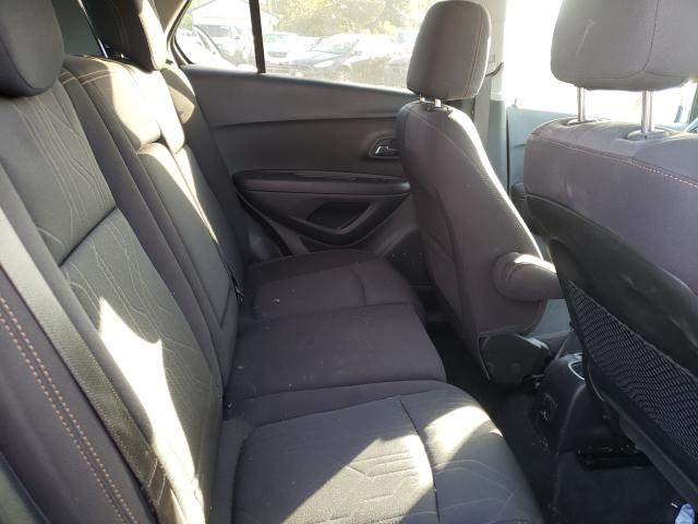 Photo 6 from auction – 2019 CHEVROLET TRAX 1LT with VIN 3GNCJLSB3KL356532