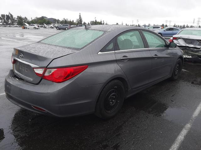 Photo 4 from auction – 2011 HYUNDAI SONATA GLS with VIN 5NPEB4AC1BH245301