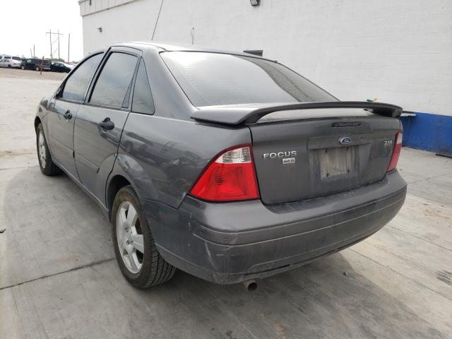 Photo 3 from auction – 2005 FORD FOCUS ZX4 with VIN 1FAFP34N35W144780