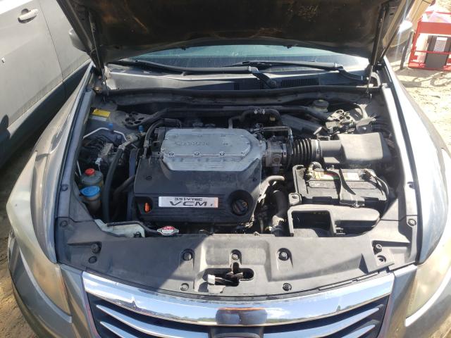 Photo 1 from auction – 2011 HONDA ACCORD EXL with VIN 1HGCP3F84BA011038