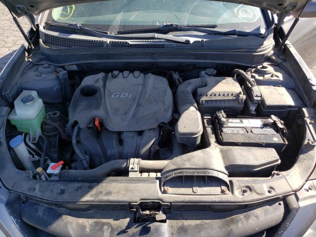 Photo 7 from auction – 2011 HYUNDAI SONATA with VIN 5NPEB4AC4BH067853