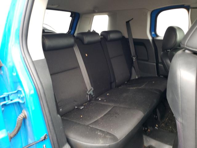 Photo 6 from auction – 2007 TOYOTA FJ CRUISER with VIN JTEBU11F970058331