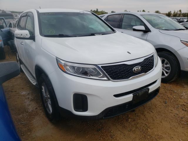 KIA SORENTO LX 2015 with VIN 5XYKT3A65FG593071 - Photo from auction