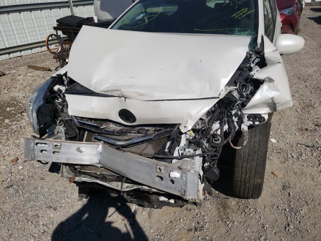 Photo 9 from auction – 2012 TOYOTA PRIUS V with VIN JTDZN3EU1C3131852