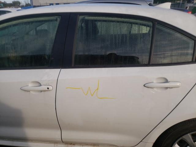 Photo 9 from auction – 2020 TOYOTA COROLLA LE with VIN JTDEPRAEXLJ090563