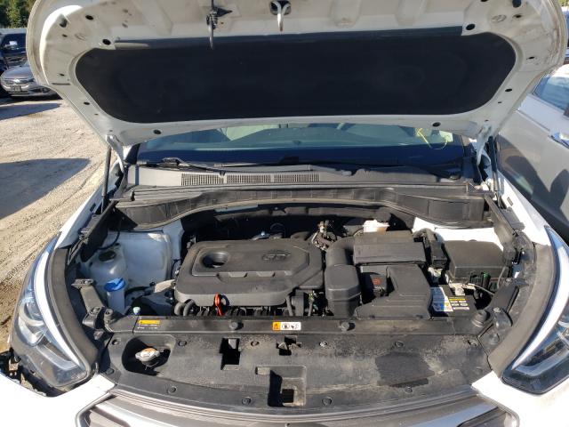 Photo 7 from auction – 2017 HYUNDAI SANTA FE S with VIN 5NMZU3LB0HH037118