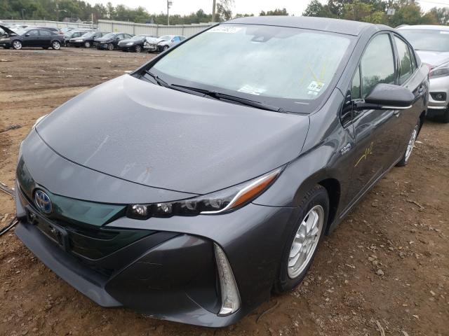 Photo 2 from auction – 2017 TOYOTA PRIUS PRIM with VIN JTDKARFP8H3031084