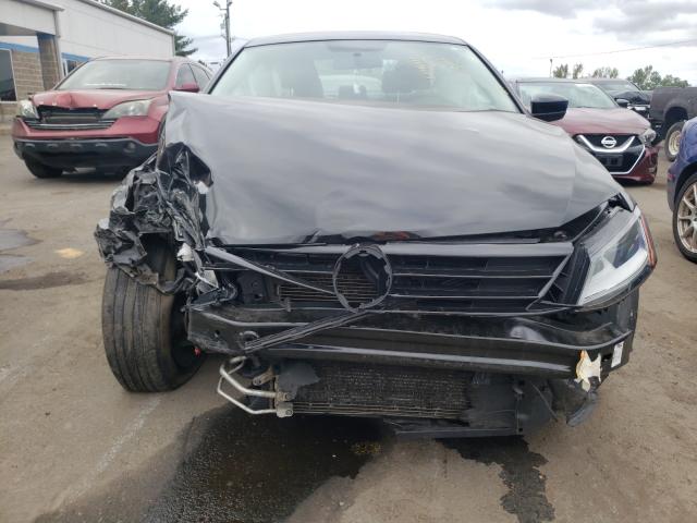 Photo 9 from auction – 2017 VOLKSWAGEN JETTA S with VIN 3VW2B7AJ2HM310806
