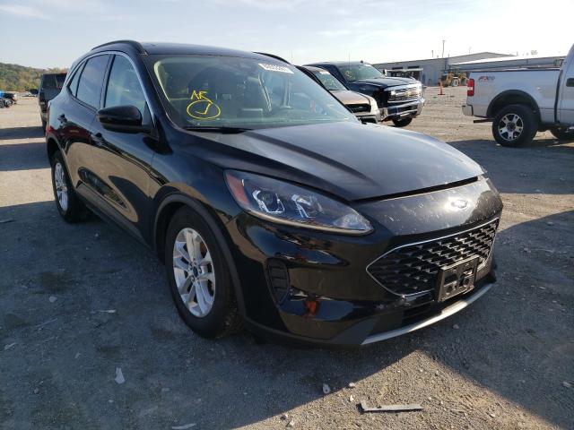 FORD ESCAPE SE 2020 with VIN 1FMCU0G68LUA10814 - Photo from auction