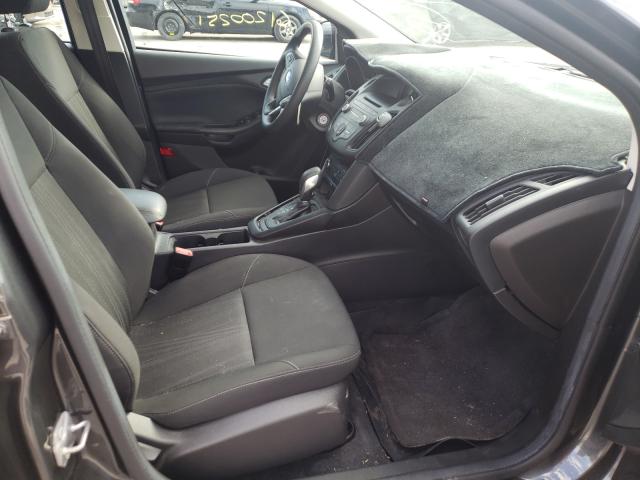 Photo 5 from auction – 2017 FORD FOCUS SE with VIN 1FADP3K21HL218879