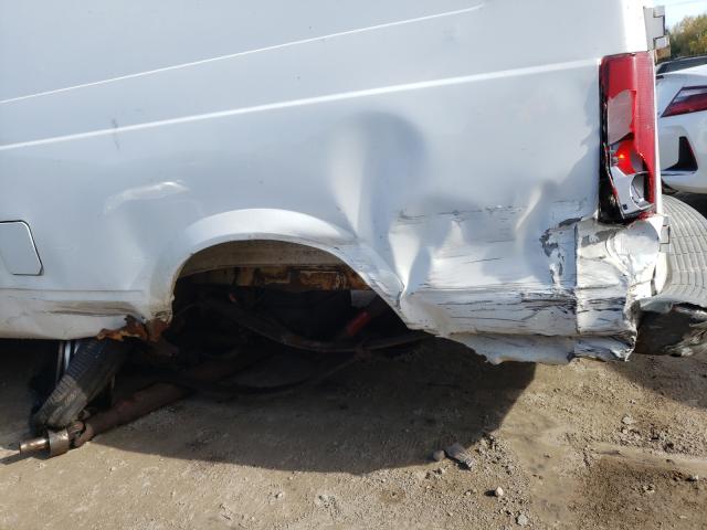 Photo 9 from auction – 2003 CHEVROLET ASTRO with VIN 1GCDM19X73B123119
