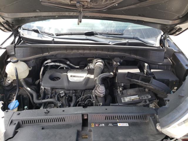 Photo 7 from auction – 2016 HYUNDAI TUCSON LIM with VIN KM8J33A25GU166946