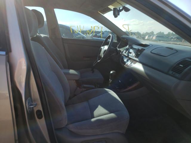 Photo 5 from auction – 2003 TOYOTA CAMRY LE with VIN 4T1BE32K03U726430