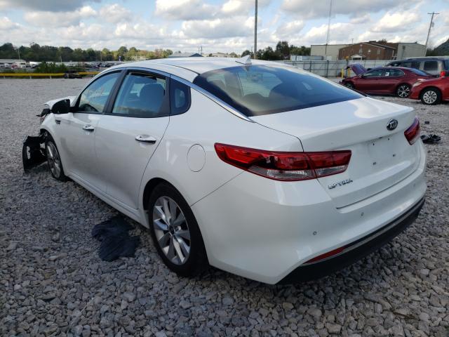 Photo 3 from auction – 2018 KIA OPTIMA LX with VIN 5XXGT4L36JG252242