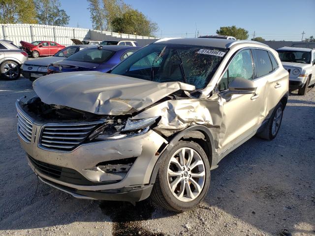 Photo 2 from auction – 2017 LINCOLN MKC SELECT with VIN 5LMCJ2C97HUL50321