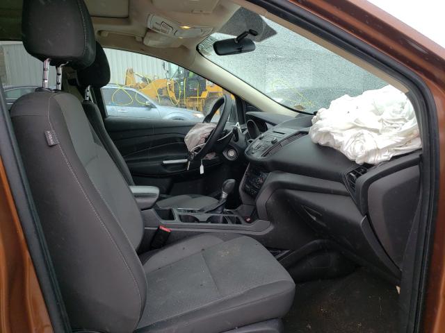 Photo 5 from auction – 2017 FORD ESCAPE SE with VIN 1FMCU0GD7HUB98120