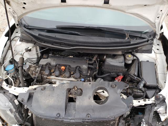Photo 7 from auction – 2015 HONDA CIVIC LX with VIN 19XFB2F54FE093673