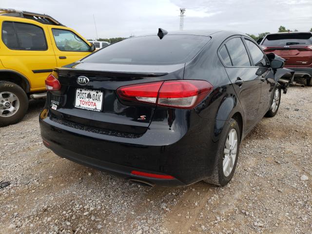 Photo 4 from auction – 2017 KIA FORTE LX with VIN 3KPFL4A71HE072400