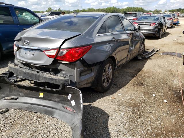 Photo 4 from auction – 2013 HYUNDAI SONATA GLS with VIN 5NPEB4AC5DH752821