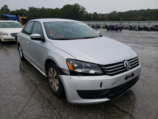 VOLKSWAGEN PASSAT S 2013 with VIN 1VWAP7A38DC095443 - Photo from auction