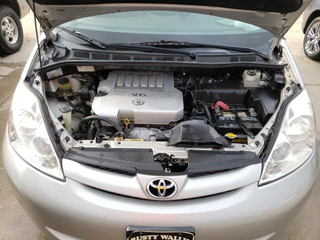 Photo 7 from auction – 2010 TOYOTA SIENNA CE with VIN 5TDKK4CCXAS322417