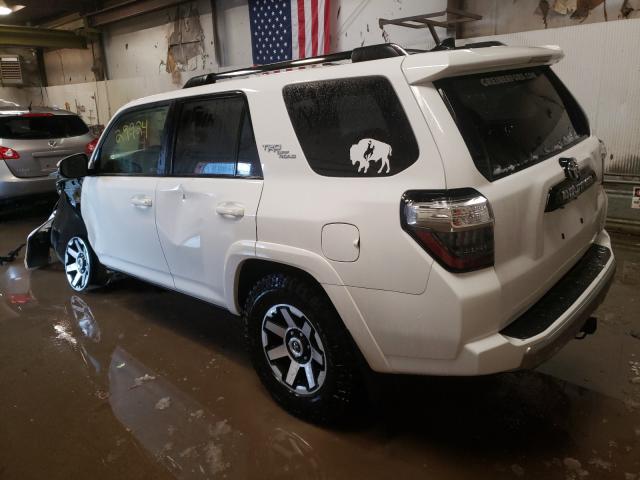 Photo 3 from auction – 2019 TOYOTA 4RUNNER SR with VIN JTEBU5JR9K5714704