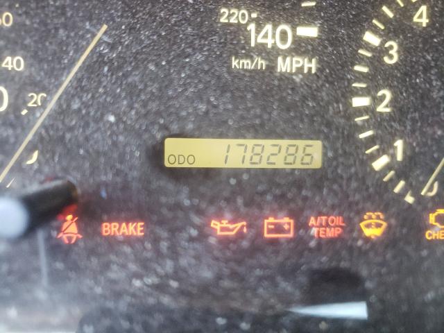 Photo 8 from auction – 2003 LEXUS RX 300 with VIN JTJHF10U630307720
